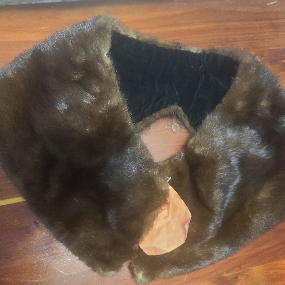 Vintage mink collar shrug